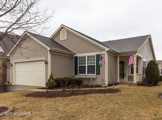 21244 Windsor Lake Ln, Crest Hill, IL 60403