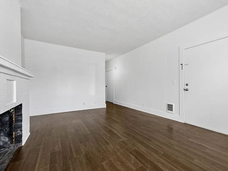 5114 N Williams Ave — Photo 7