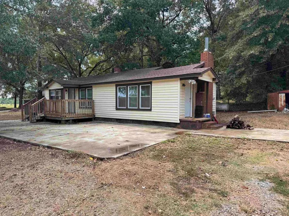 238 Cooper Bridge Rd, Woodruff, SC 29388