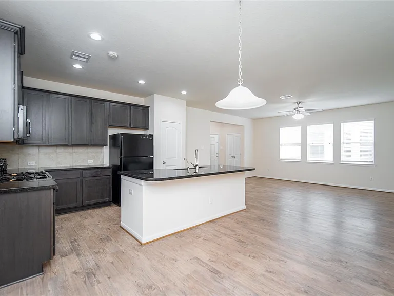 14215 Campo Vista Dr — Photo 12