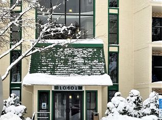 10401 Cedar Lake Rd UNIT 512, Minnetonka, MN 55305