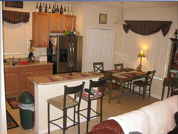 3rd image of 1702 Florence Vista Blvd