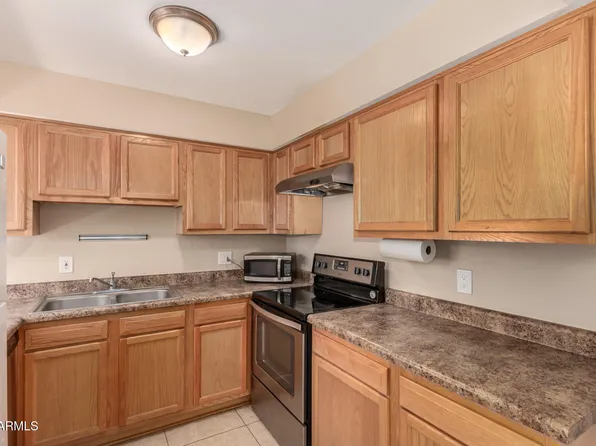 1822 E CENTER Lane #B, Tempe, AZ 85281