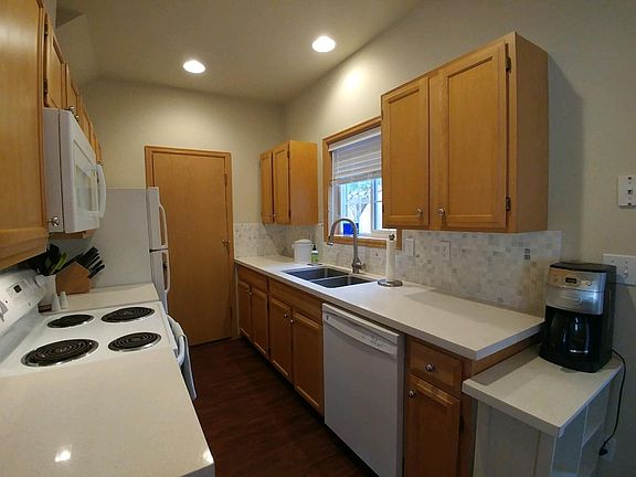 3rd image of 10736 Stone Ave N APT C