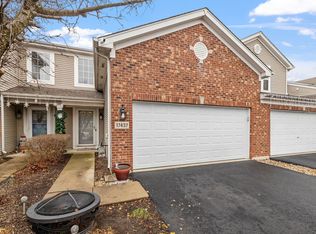 17437 Fox Bend Ln, Lockport, IL 60441