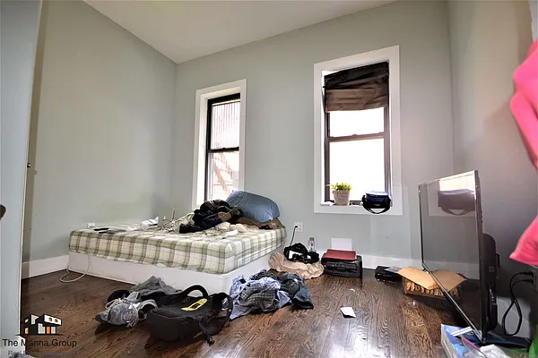 Rented by Bold New York | media 8