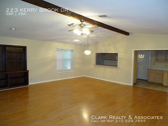 5th image of 223 Kerry Brook Dr