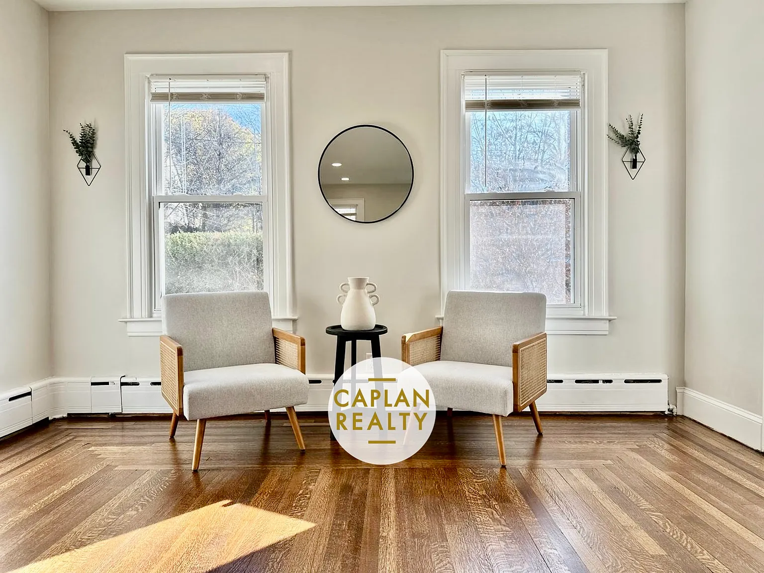4 bed, 2.5 bath, 2018 sqft, $6,000 — Photo 3