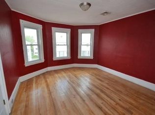 28 Vale St #1, Worcester, MA 01604