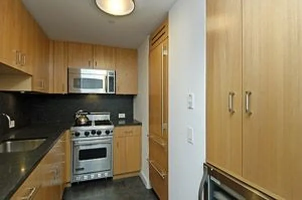 Rented by Douglas Elliman | media 4