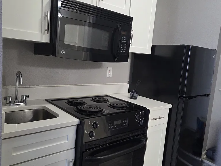 3248 Arden Villas Blvd #7 — Photo 24