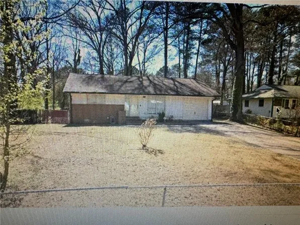 6393 Boca Grande Blvd, Forest Park, GA 30297