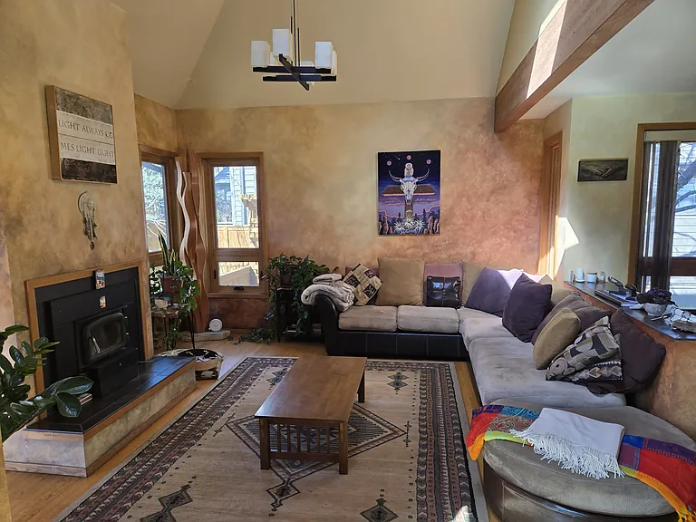 1020 Oakdale Pl — Photo 9