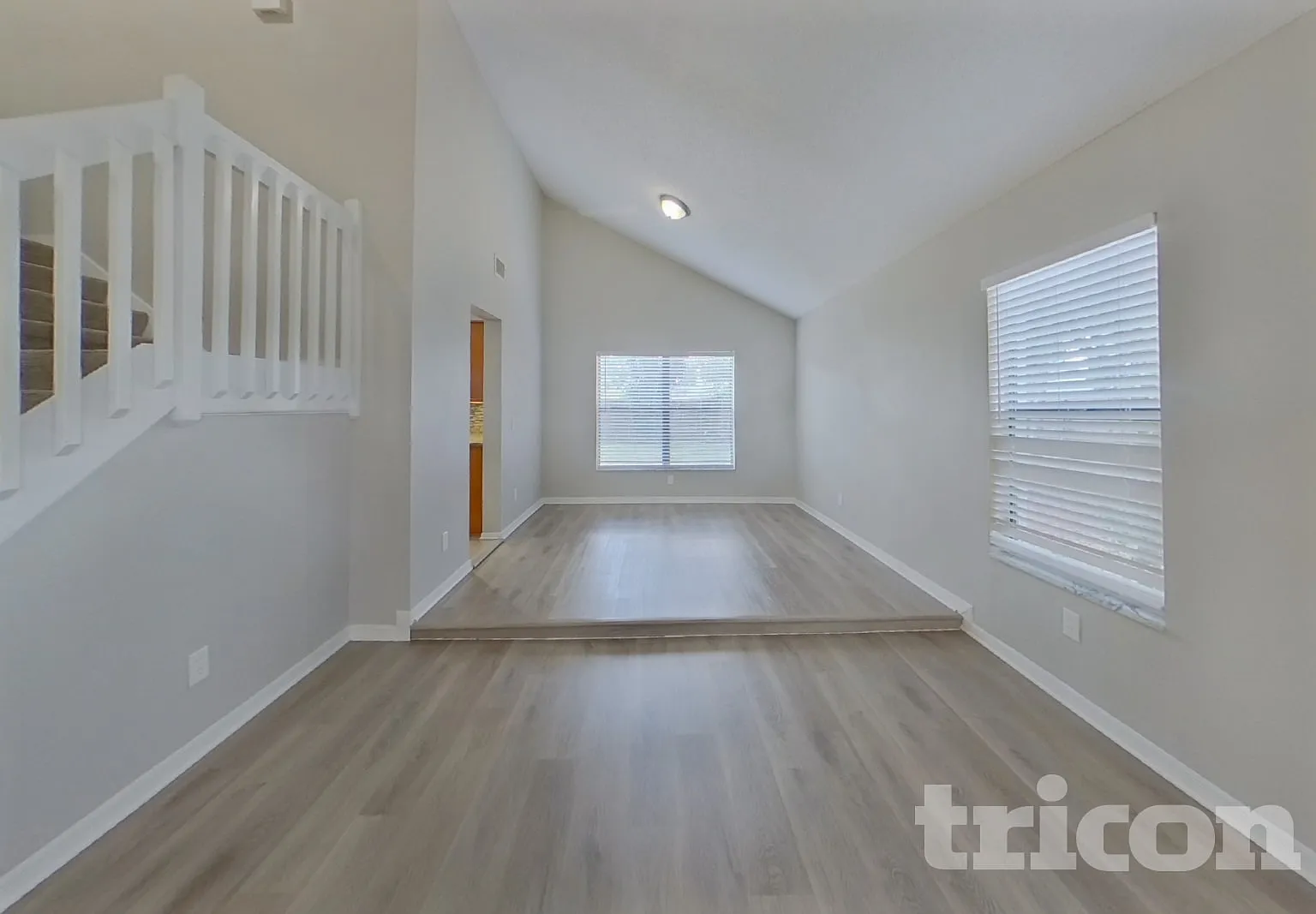 15130 Heathridge Drive Tampa FL — Photo 2