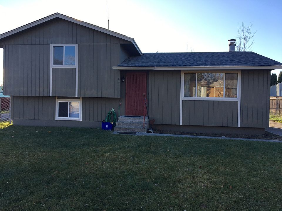 1st image of 614 E Sierra Ave