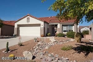 1st image of 917 E Claridge Pl