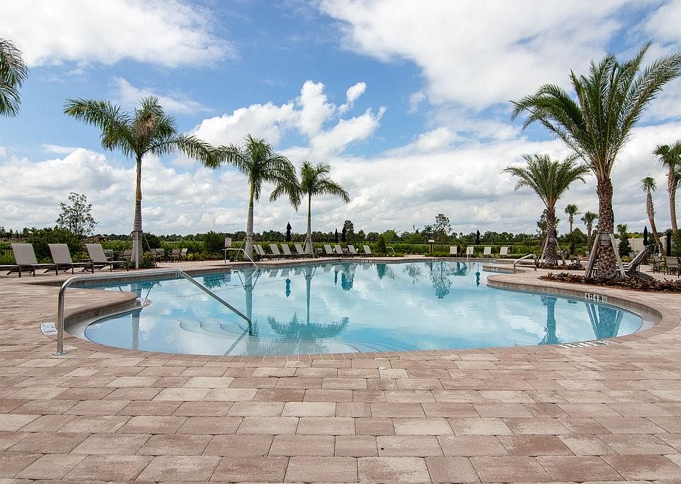 1st image of 4352 Beauty Leaf Cir