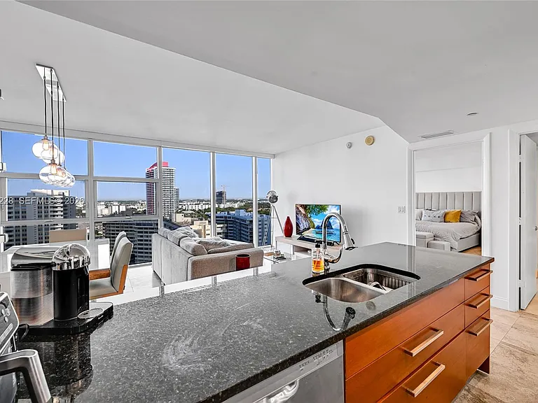 1830 S Ocean Dr #1707 — Photo 15