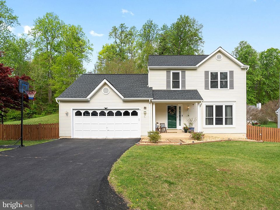 1st image of 9 Darbywood Ct