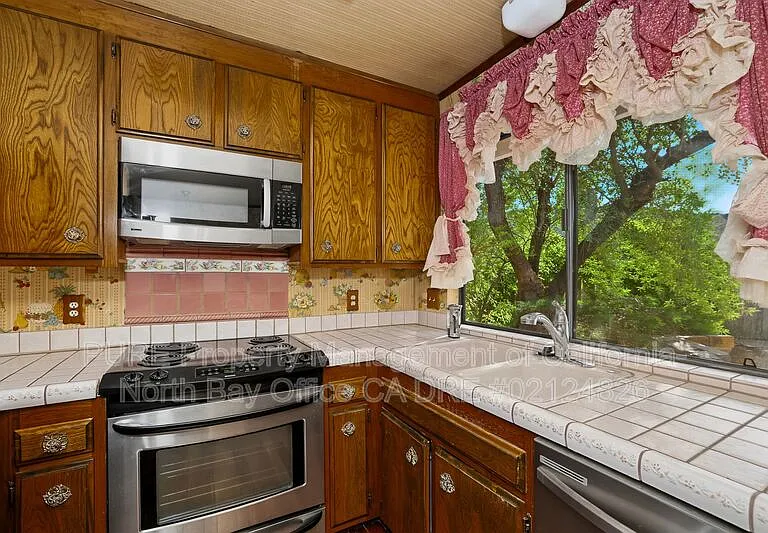 1639 Calavaras Dr — Photo 11