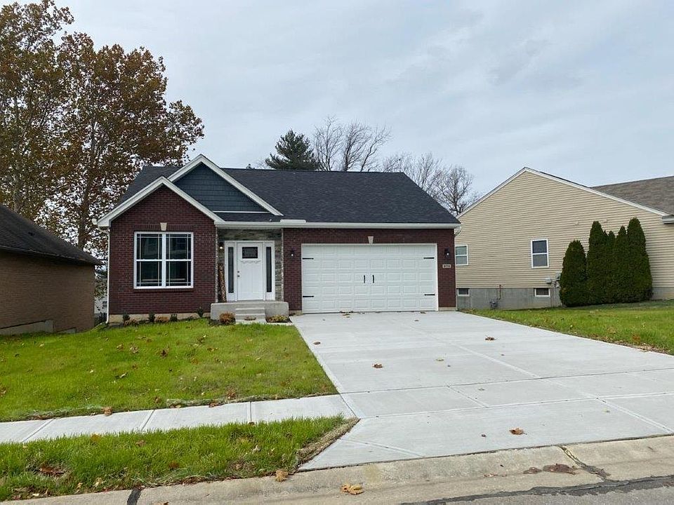 1st image of 633 Blanda Ct
