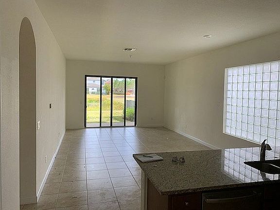 5th image of 7260 Sandgrace Ln