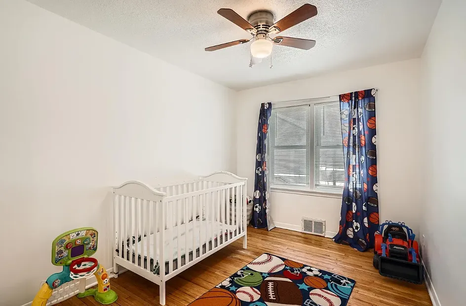 3922 Lyndale — Photo 3