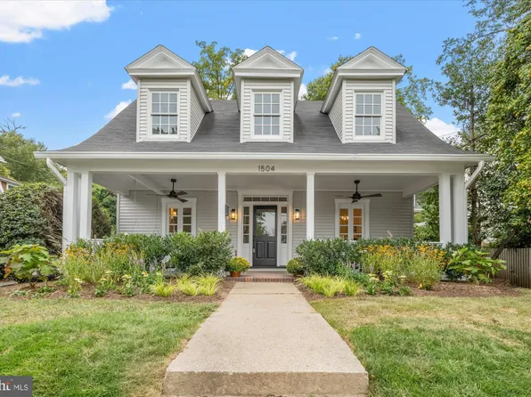 1504 Russell Rd, Alexandria, VA 22301