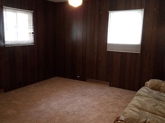 4th image of 23 Wylie Dr