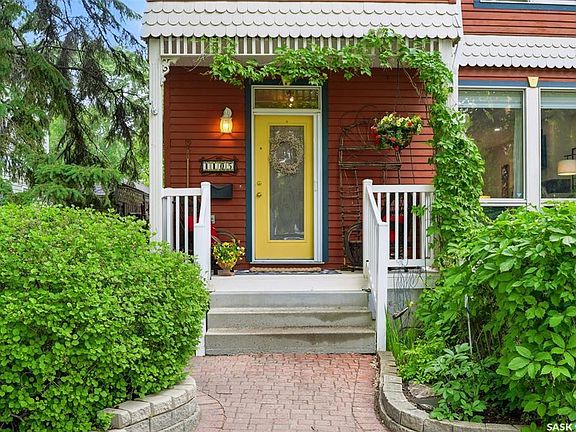 3rd image of 1105 15th St E