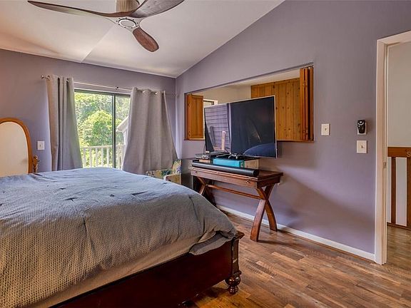 4th image of 2037 Arbor Dr