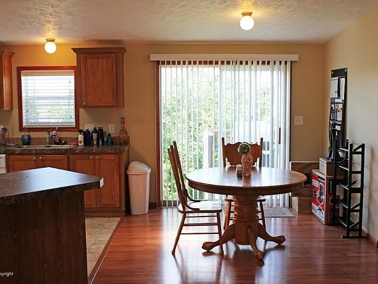 4306 Dakota Ct — Photo 6