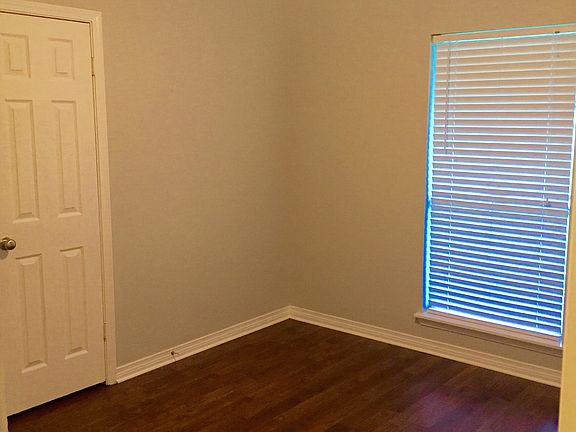 5th image of 28560 Corby Dr