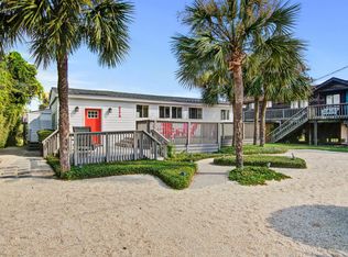 1684 E Ashley Ave, Folly Beach, SC 29439