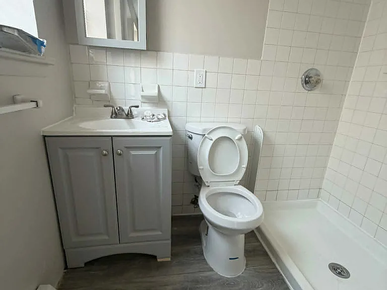 67 Brinkerhoff St #D4 — Photo 5