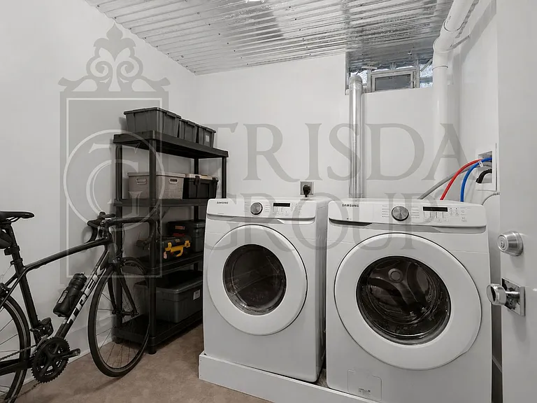 160 Southern Ave #7 — Photo 19
