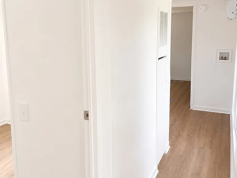 146 Ridgemont Dr — Photo 3