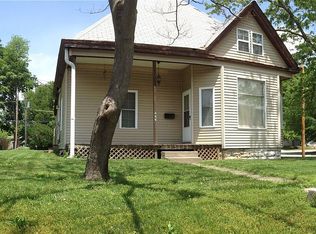 200 W Elm St, Alton, IL 62002