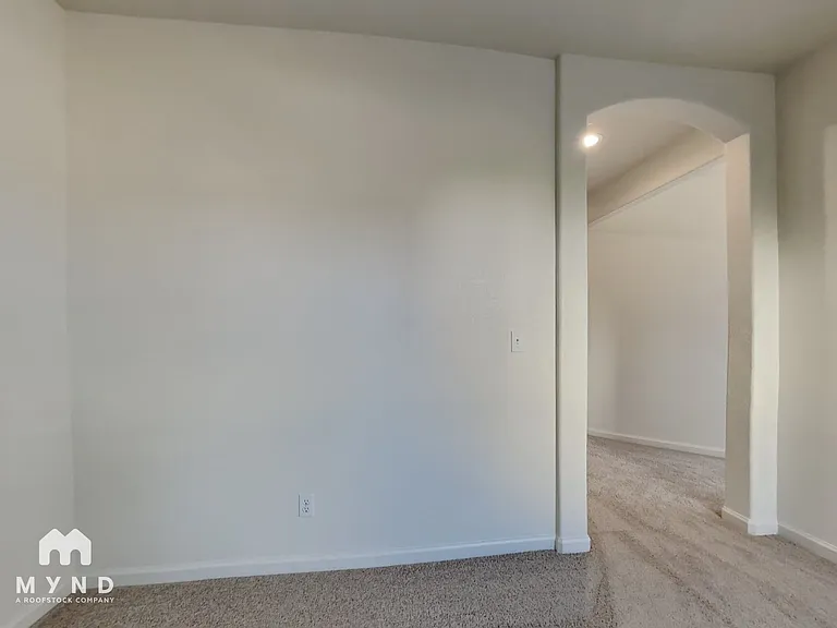 5965 S Waco St — Photo 11