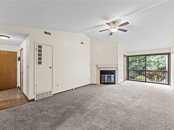 4th image of 8143 Holmes Rd APT 201