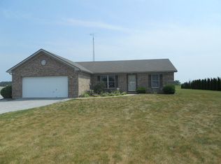802 E 3rd St, Reynolds, IN 47980