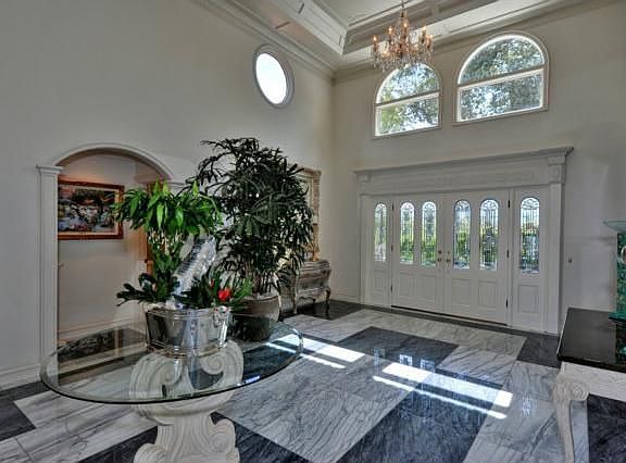 5th image of 115 Madera Ct