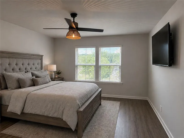 663 Castleberry Ave — Photo 15