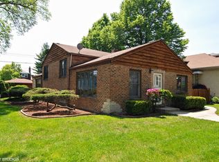 6504 Sinclair Ave, Berwyn, IL 60402