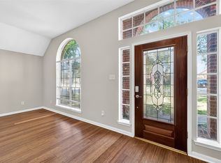16431 Redcrest Dr #16431, Houston, TX 77095