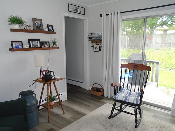 3rd image of 17 Sam Street