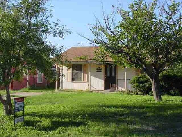 1st image of 1757 Golfcrest Dr