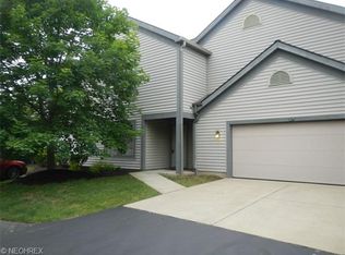 321 N Bayshore Dr #1, Columbiana, OH 44408