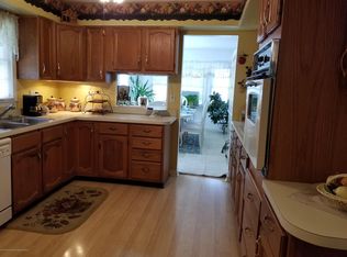 110 Lauren Ln, Brick, NJ
