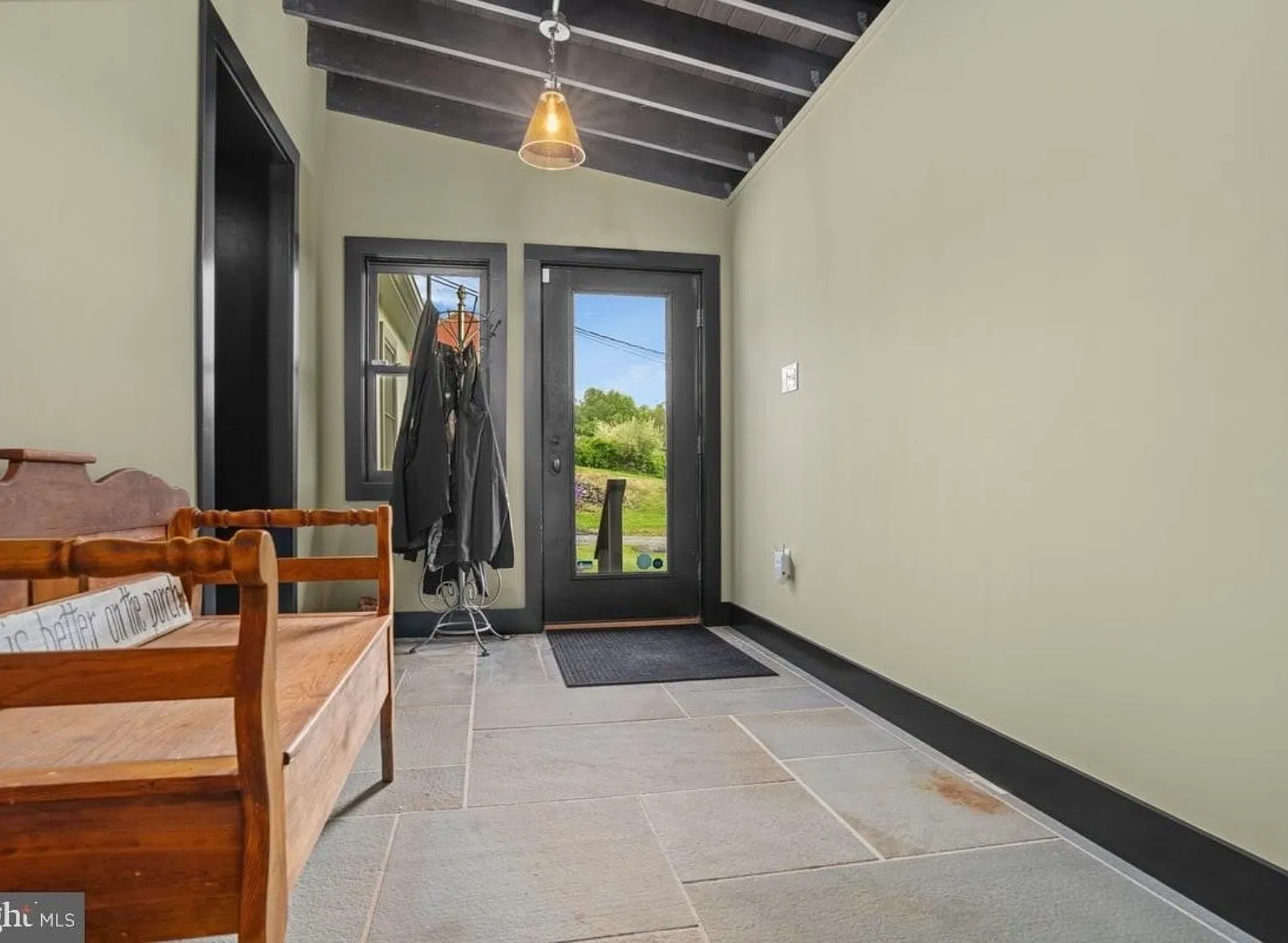 3 bed, 3356 sqft, $6,500 — Photo 3
